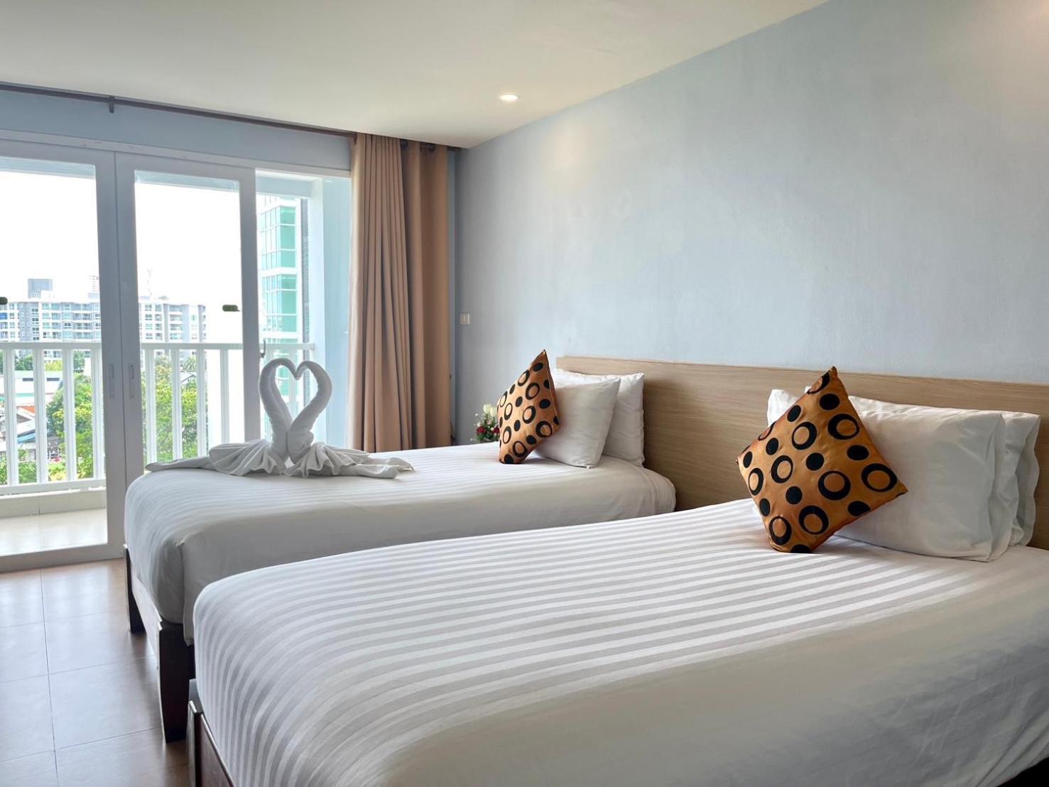 Saisawan Beach Luxury Hotel Na Chom Thian Exterior photo