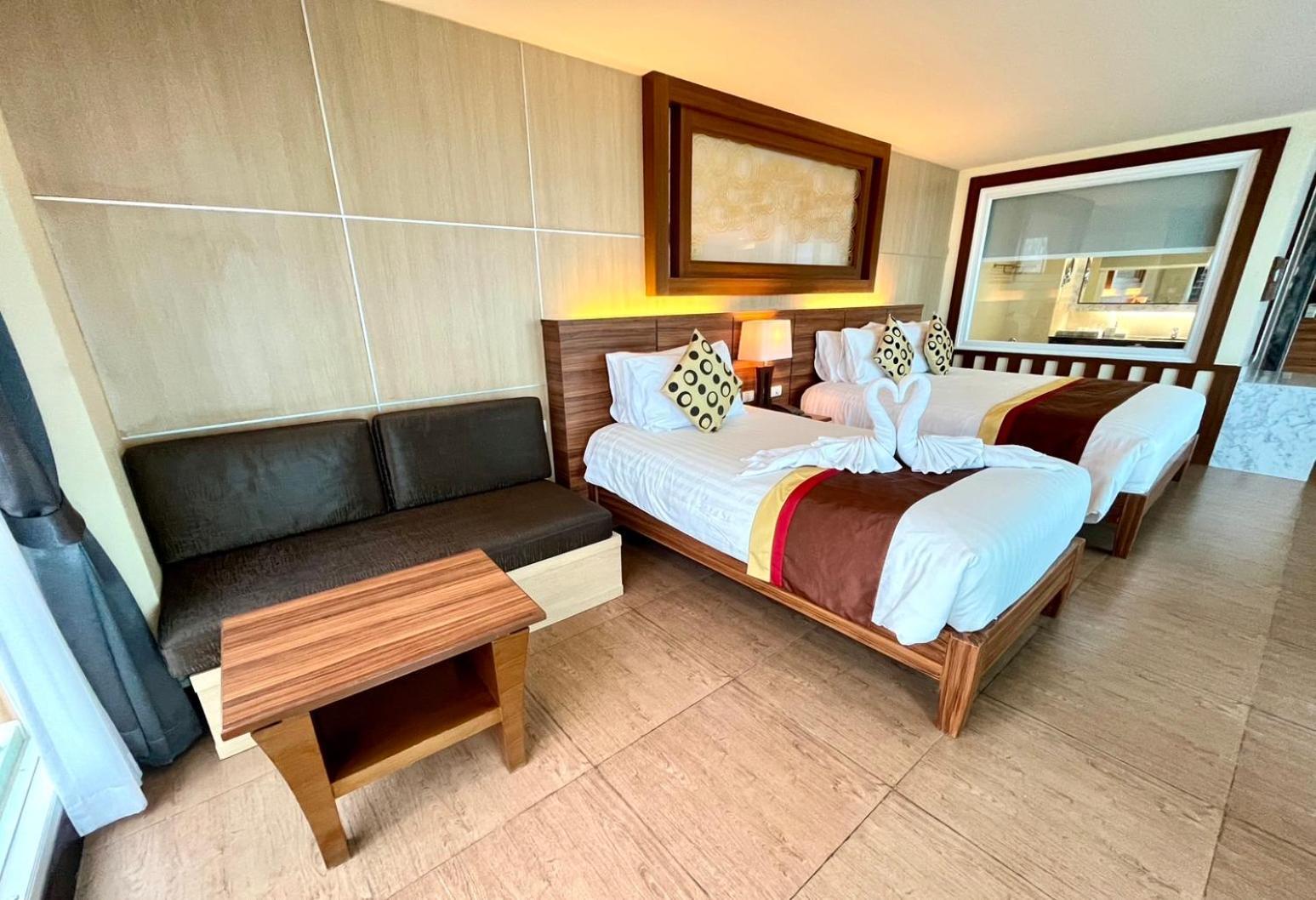 Saisawan Beach Luxury Hotel Na Chom Thian Exterior photo